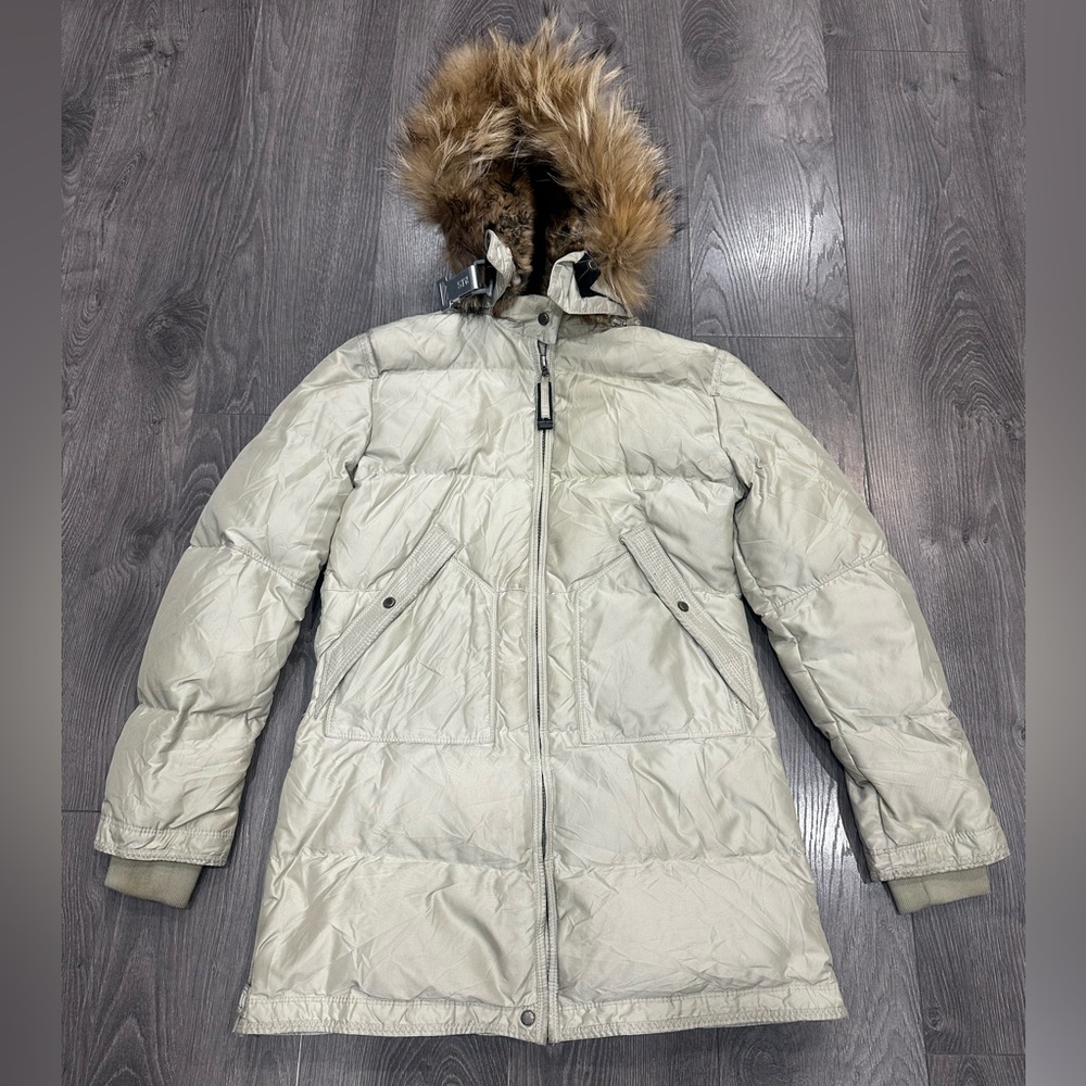 Parajumpers Women's or Youth Medium Size Down-filled Jacket - White/Cream